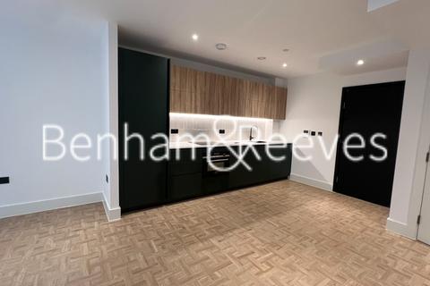 1 bedroom apartment to rent, Danvers Avenue, Imperial Wharf SW11