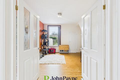 2 bedroom terraced house for sale, Kingsland Avenue, Chapelfields, Coventry, CV5