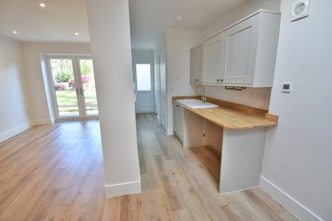 5 bedroom detached house for sale, Christchurch Road, Ferndown, BH22