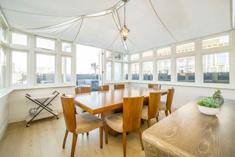 2 bedroom flat to rent, Upper Grosvenor Street, London W1K