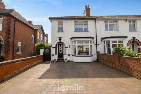 undefined, Queens Parade, Cleethorpes DN35