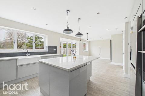 5 bedroom detached house for sale, Newark Road, Lincoln
