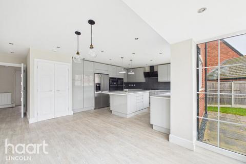 5 bedroom detached house for sale, Newark Road, Lincoln