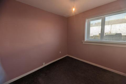 3 bedroom terraced house to rent, Caithness Road, Greenock PA16