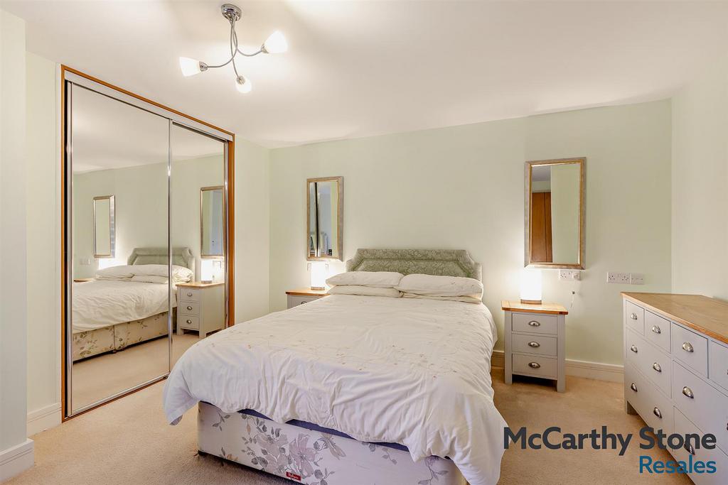 8677354-interior11-800.jpg