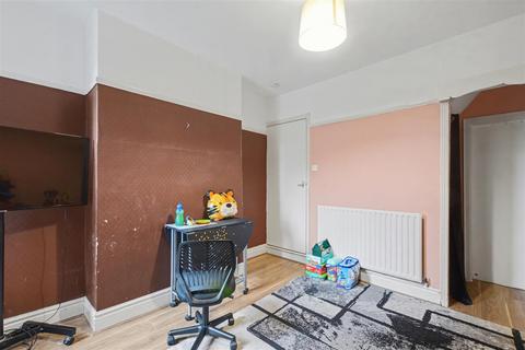 2 bedroom terraced house for sale, Victory Road, Beeston, Nottingham