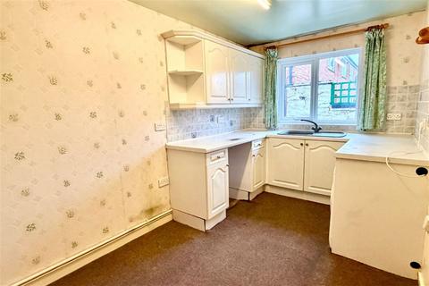 1 bedroom semi-detached bungalow for sale, 2 Matthew Thomas Court, Beeston, NG9 2FL