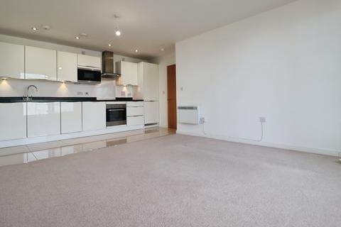 2 bedroom flat for sale, Ferry Court, Cardiff, CF11