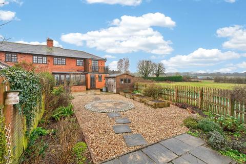 3 bedroom semi-detached house for sale, Rugby Road, Weston Under Wetherley Leamington Spa, Warwickshire CV33 9BW