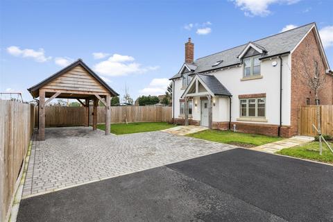 undefined, 4 Benfield Close, Northend, Warwickshire