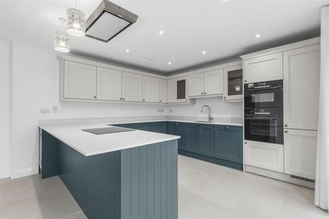 undefined, 4 Benfield Close, Northend, Warwickshire