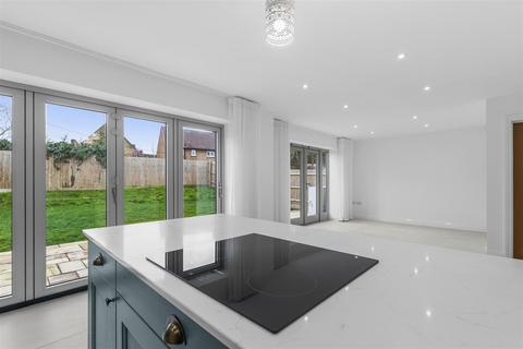undefined, 4 Benfield Close, Northend, Warwickshire