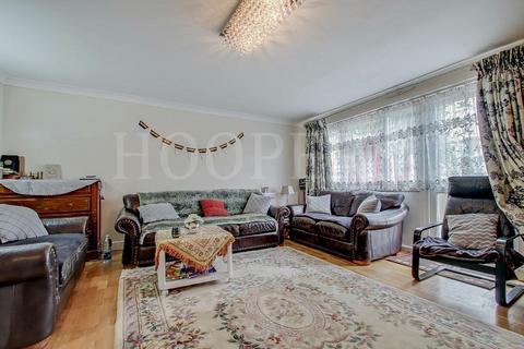 2 bedroom terraced house for sale, Midwood Close, London, NW2
