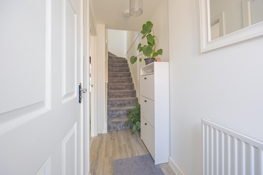 Ewemove Taunton  Channon Road (14)