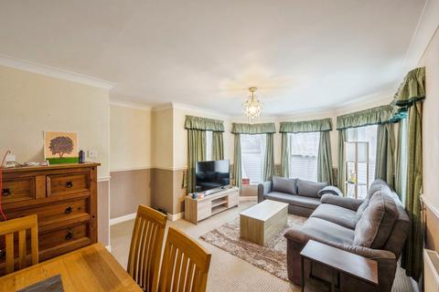 2 bedroom flat for sale, Auckland Road, Doncaster, South Yorkshire, DN2