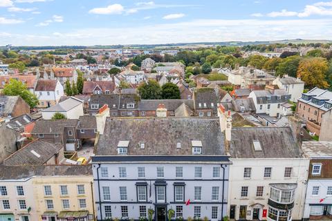 Hospitality for sale, 32 High West St Dorchester DT1 1UP