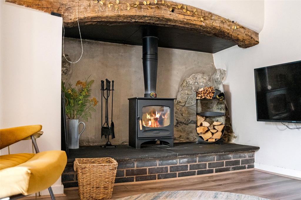 Feature Fireplace