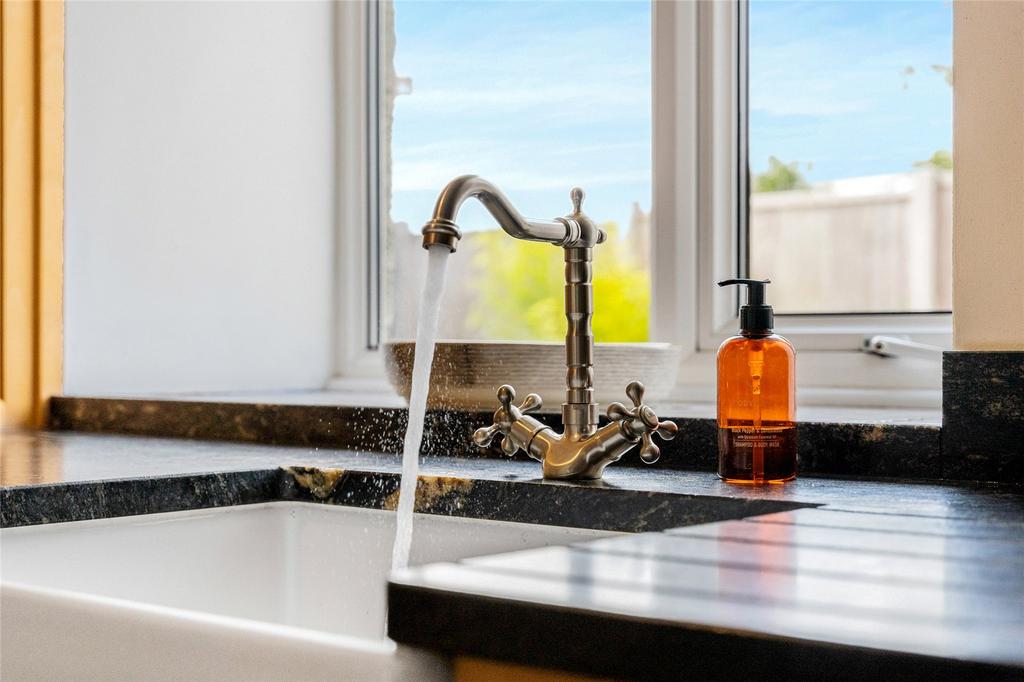 Sink/Tap