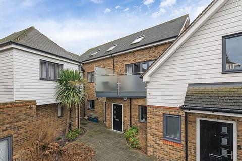 2 bedroom maisonette for sale, Oval Road, Croydon CR0