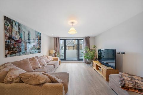 2 bedroom maisonette for sale, Oval Road, Croydon CR0