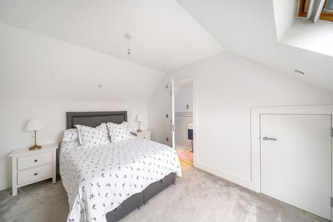 2 bedroom maisonette for sale, Oval Road, Croydon CR0