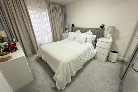 undefined, Houghton Regis, Bedfordshire LU5