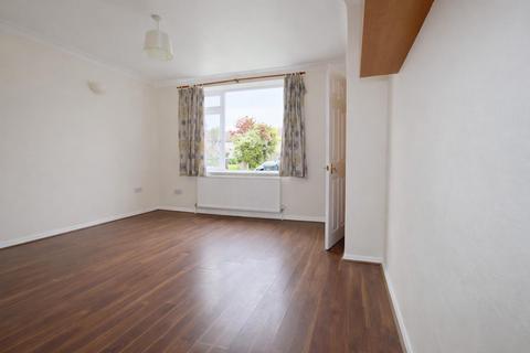 3 bedroom terraced house for sale, Barton Way, Borehamwood