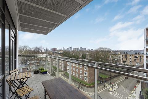 2 bedroom apartment for sale, Beechwood Road, London, E8