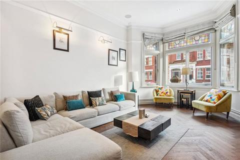 3 bedroom flat to rent, Comeragh Road, London W14