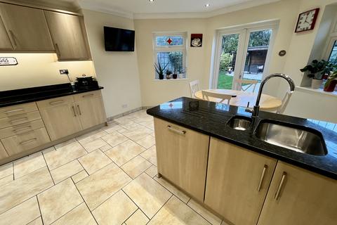 4 bedroom semi-detached house for sale, Hemel Hempstead HP3