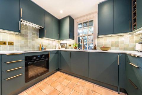 1 bedroom terraced house for sale, Mile End Road, Bow, London, E3