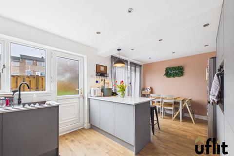 3 bedroom semi-detached house for sale, Edmund Avenue, Brinsworth, Rotherham