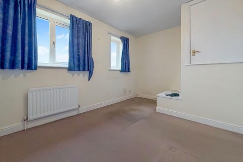 2 bedroom end of terrace house for sale, St. Mellion Close, Carlisle CA3