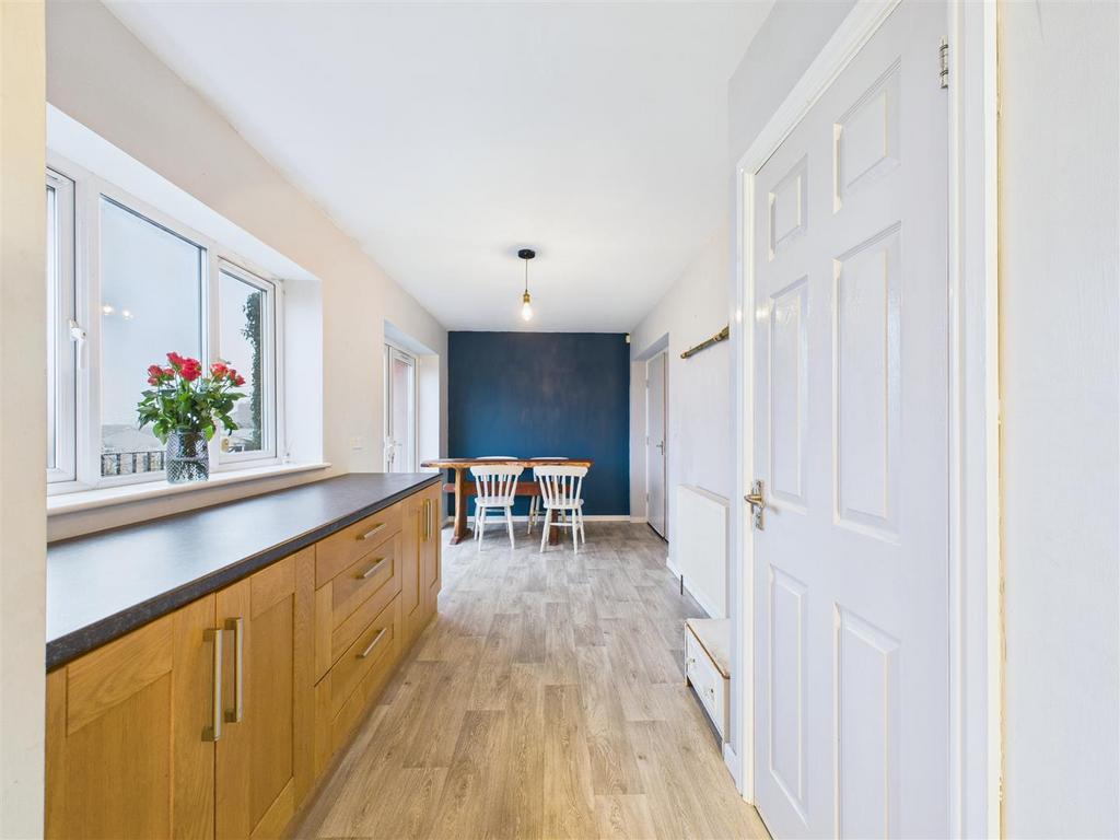 CAM05663 G0-PR0074-STILL043.jpg