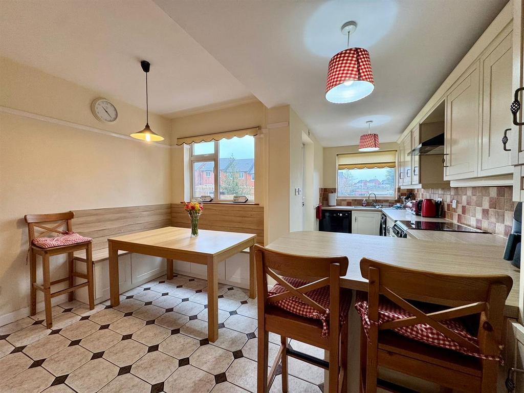Kitchen , 1.jpeg