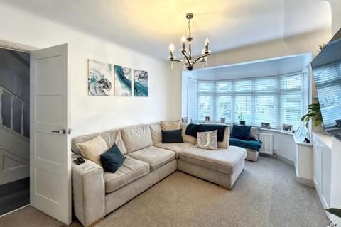 undefined, 14 Mount Park Road, Pinner, Middlesex, HA5 2JR
