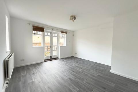 2 bedroom end of terrace house for sale, Burleigh Walk, London, SE6