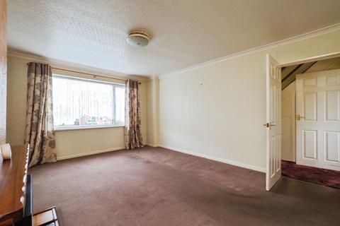 3 bedroom semi-detached house for sale, Shortwood Avenue, Hucknall, Nottingham, Nottinghamshire, NG15