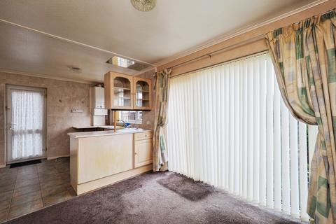 3 bedroom semi-detached house for sale, Shortwood Avenue, Hucknall, Nottingham, Nottinghamshire, NG15