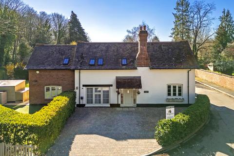 undefined, Park Lane, Abbots Worthy, SO21