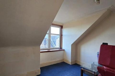 undefined, George Street, Aberdeen AB25