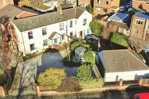 4 bedroom detached house for sale, Wilne Road, Long Eaton, Nottingham, Derbyshire, NG10