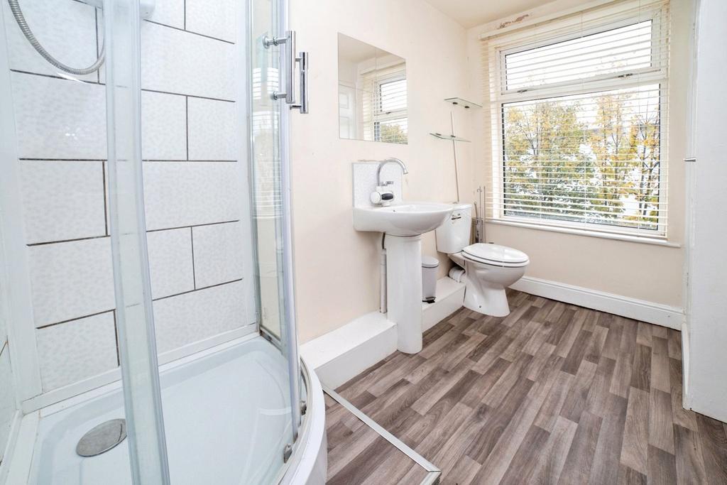 Shower Room FF