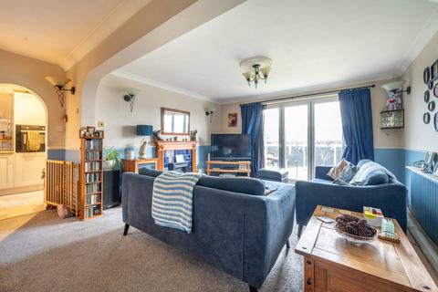 undefined, Antlers Hill, Chingford, London, E4