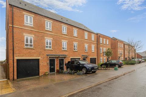 3 bedroom semi-detached house to rent, Newbury, Berkshire, RG14