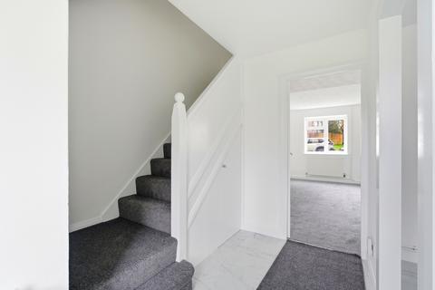 3 bedroom apartment to rent, Hughenden Road, Hertfordshire AL4