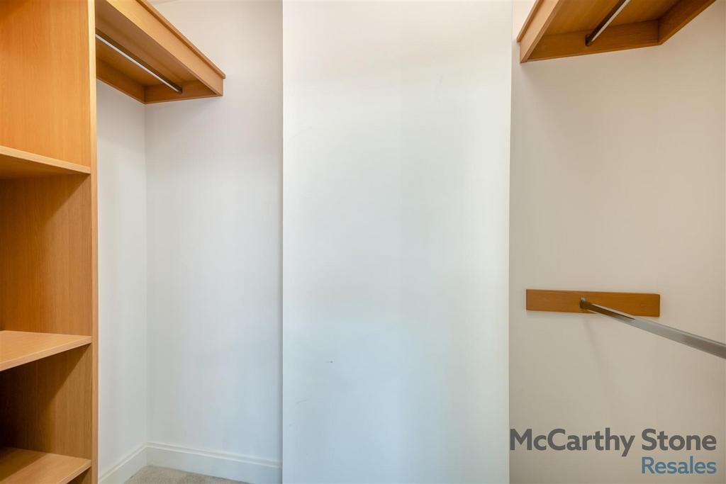 8678512-interior15.jpg