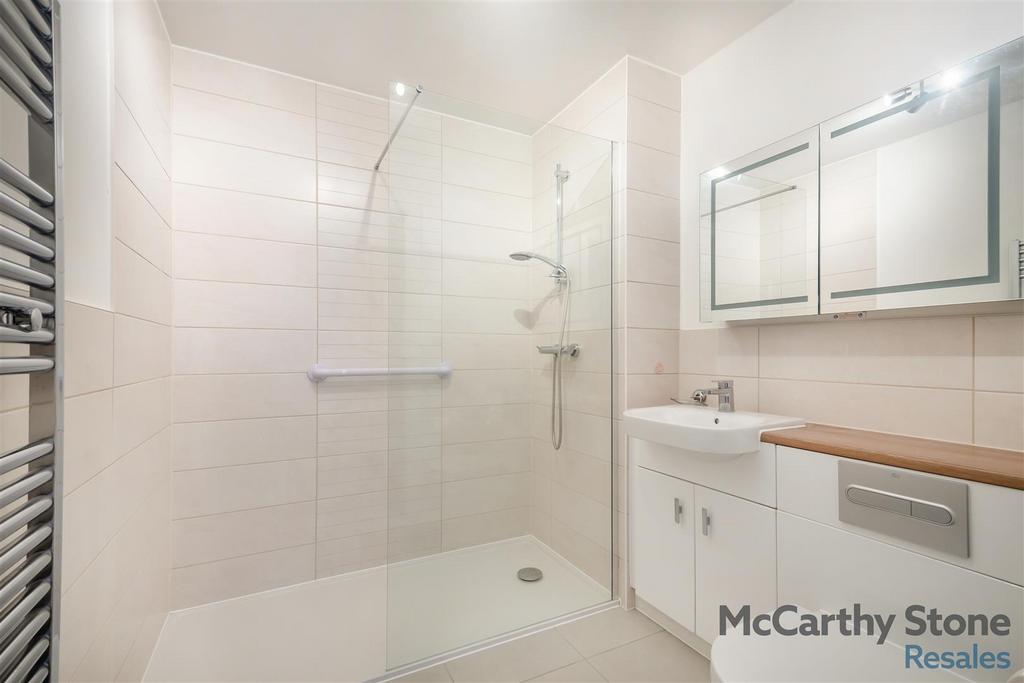 8678512-interior11.jpg