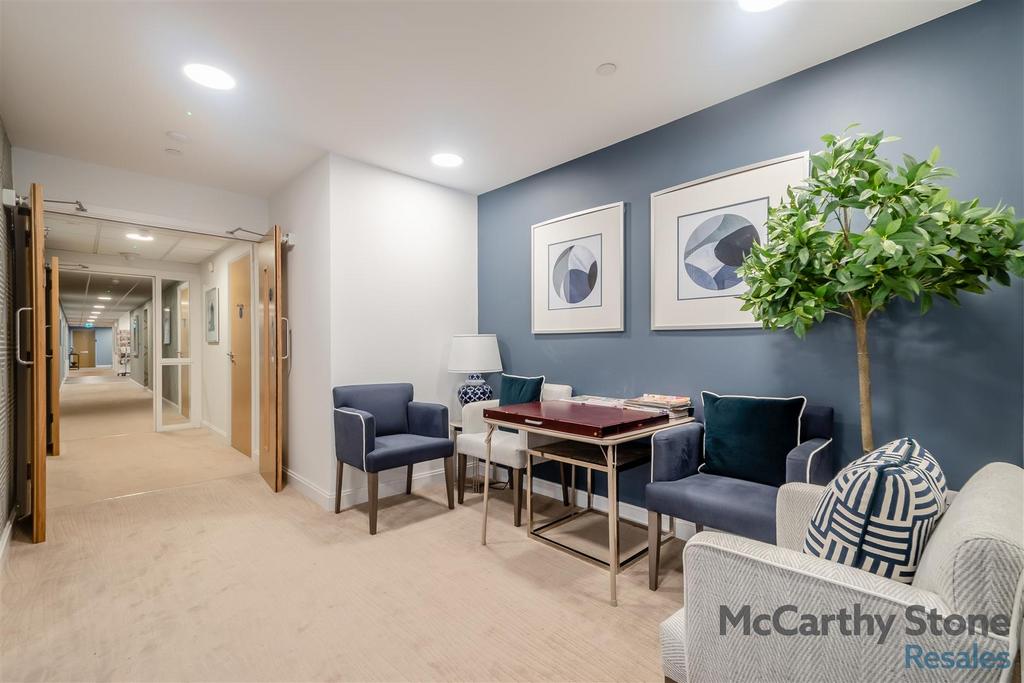 8678512-interior25.jpg