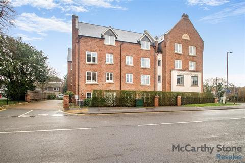 2 bedroom apartment for sale, Great North Road, Hatfield